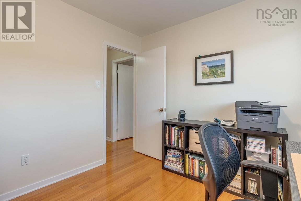 37 Robert Drive, Dartmouth, Nova Scotia  B2W 2A2 - Photo 24 - 202520587