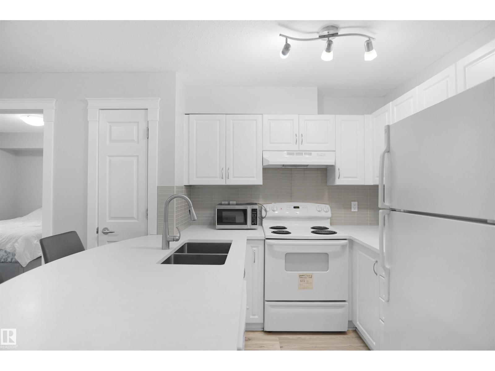#215 42 Summerwood Bv, Sherwood Park, Alberta  T8H 0C3 - Photo 12 - E4452934