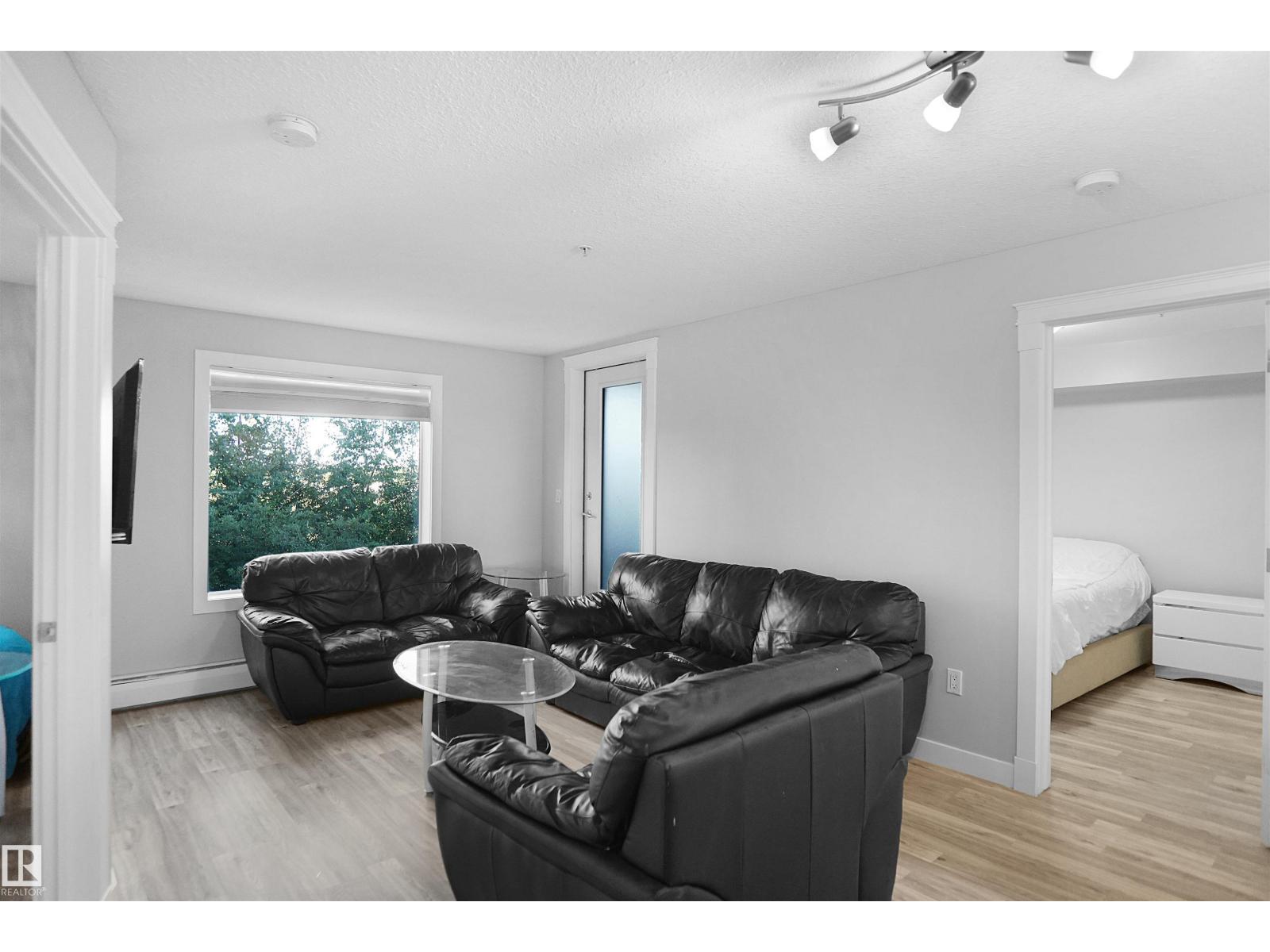 #215 42 Summerwood Bv, Sherwood Park, Alberta  T8H 0C3 - Photo 9 - E4452934