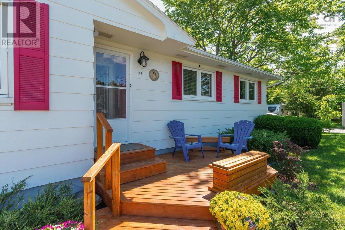 37 Robert Drive, Dartmouth, Nova Scotia  B2W 2A2 - Photo 4 - 202520587