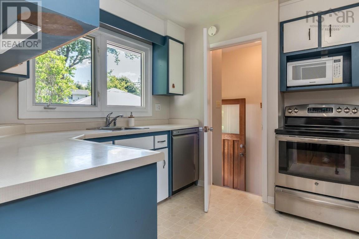 37 Robert Drive, Dartmouth, Nova Scotia  B2W 2A2 - Photo 12 - 202520587