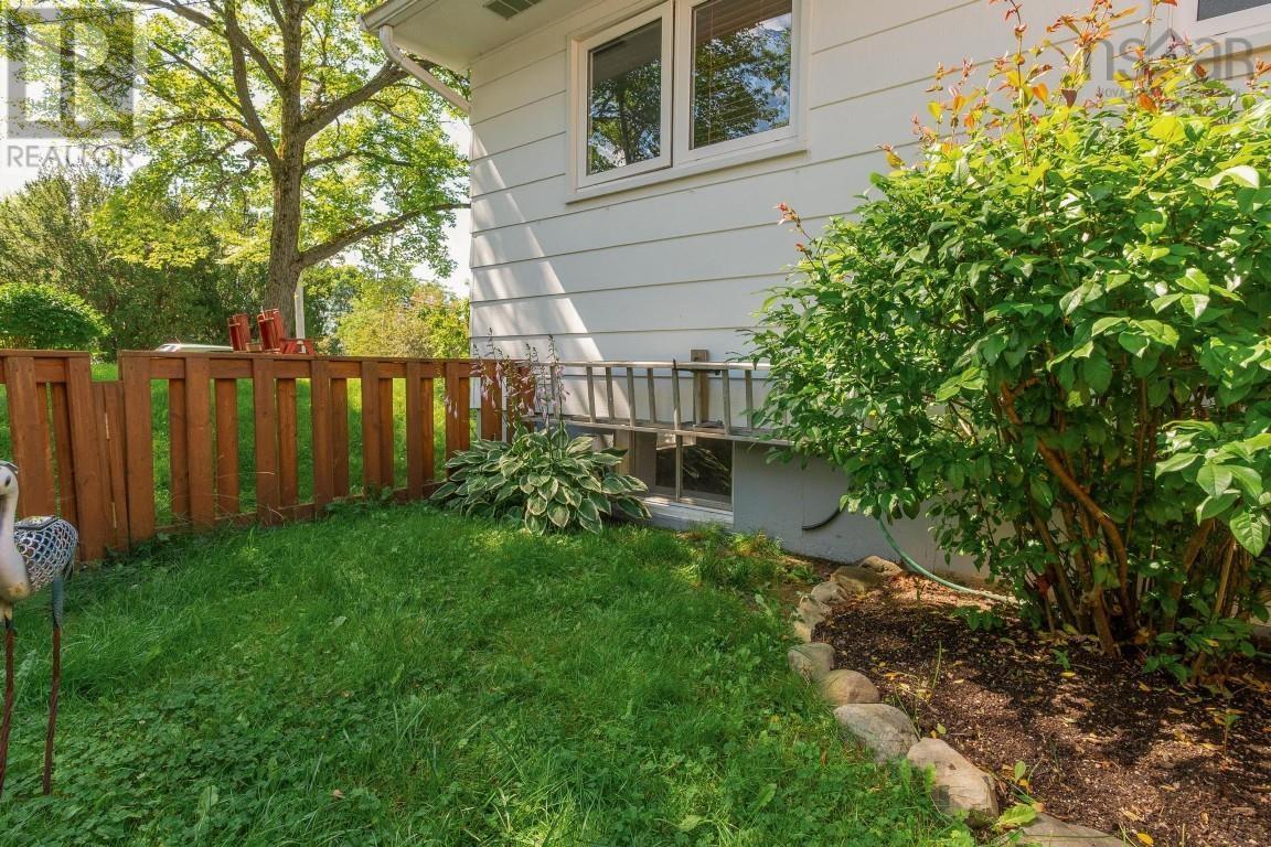 37 Robert Drive, Dartmouth, Nova Scotia  B2W 2A2 - Photo 39 - 202520587