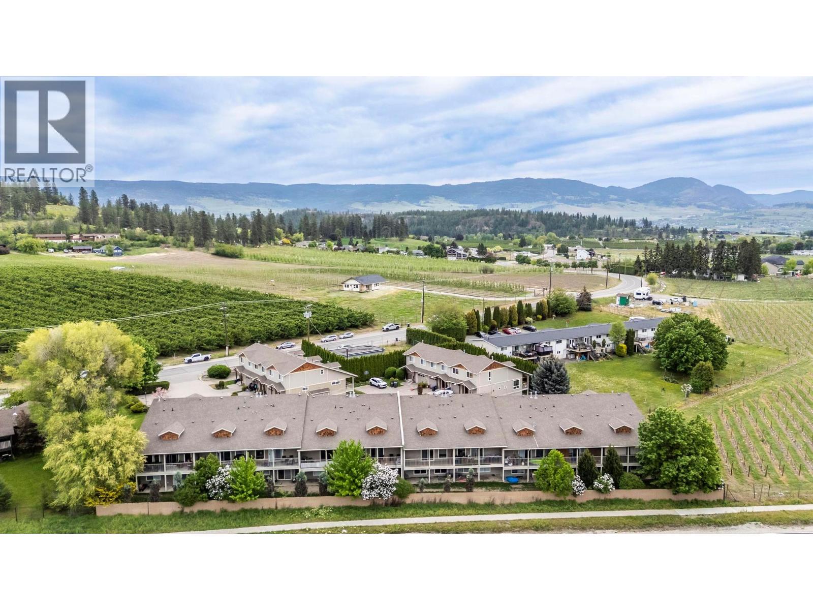 2131 Scenic Road Unit# 8, Kelowna, British Columbia  V1V 2T5 - Photo 3 - 10359391