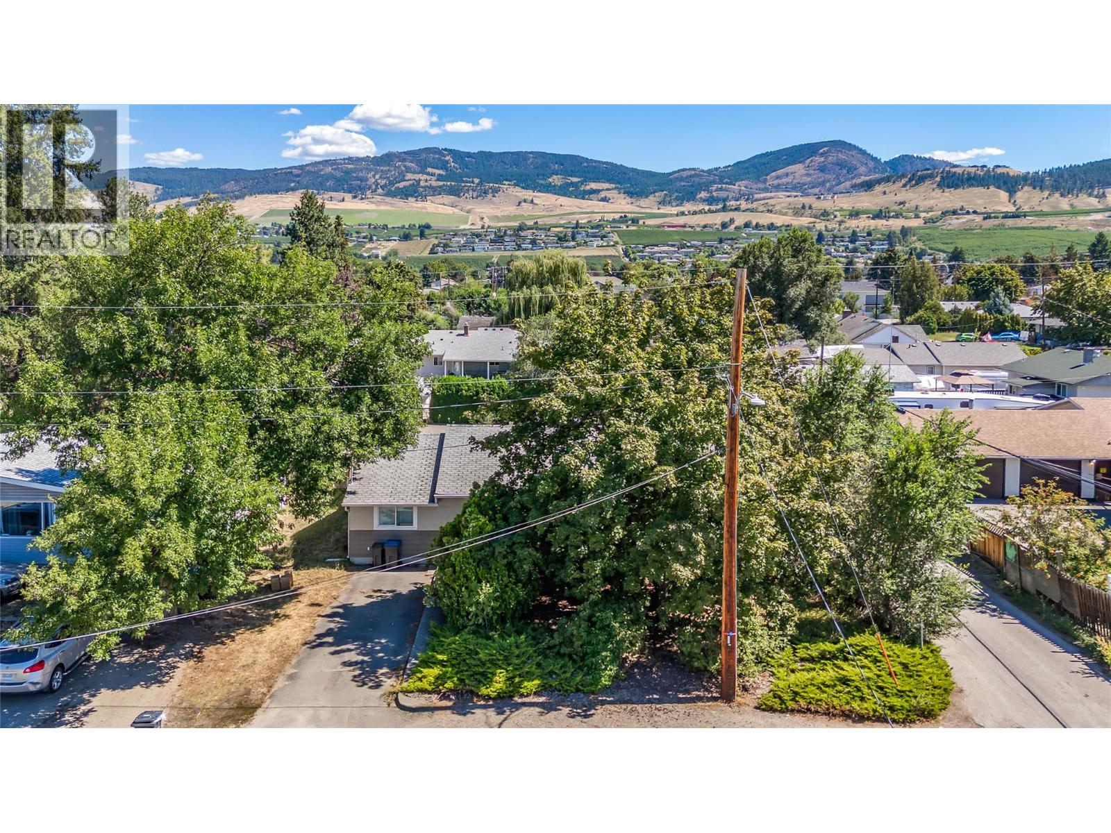 Property at 455 Donhauser Road image 5