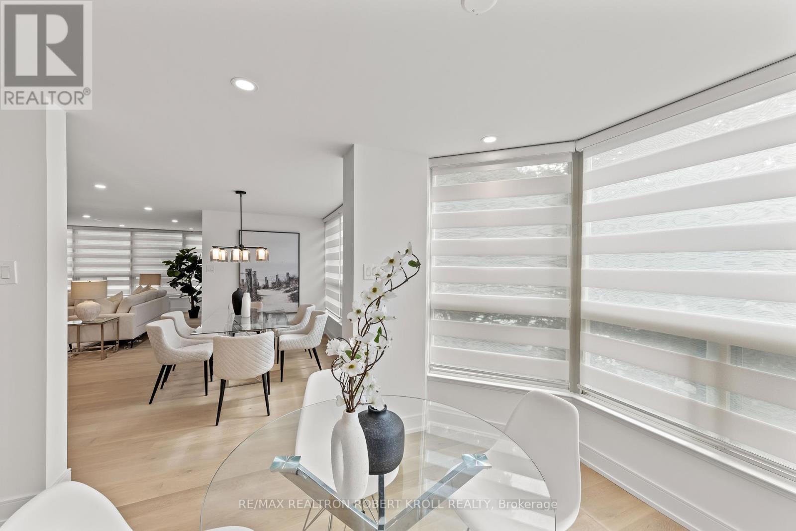 210 - 7300 Yonge Street, Vaughan, Ontario  L4J 7Y5 - Photo 16 - N12344870