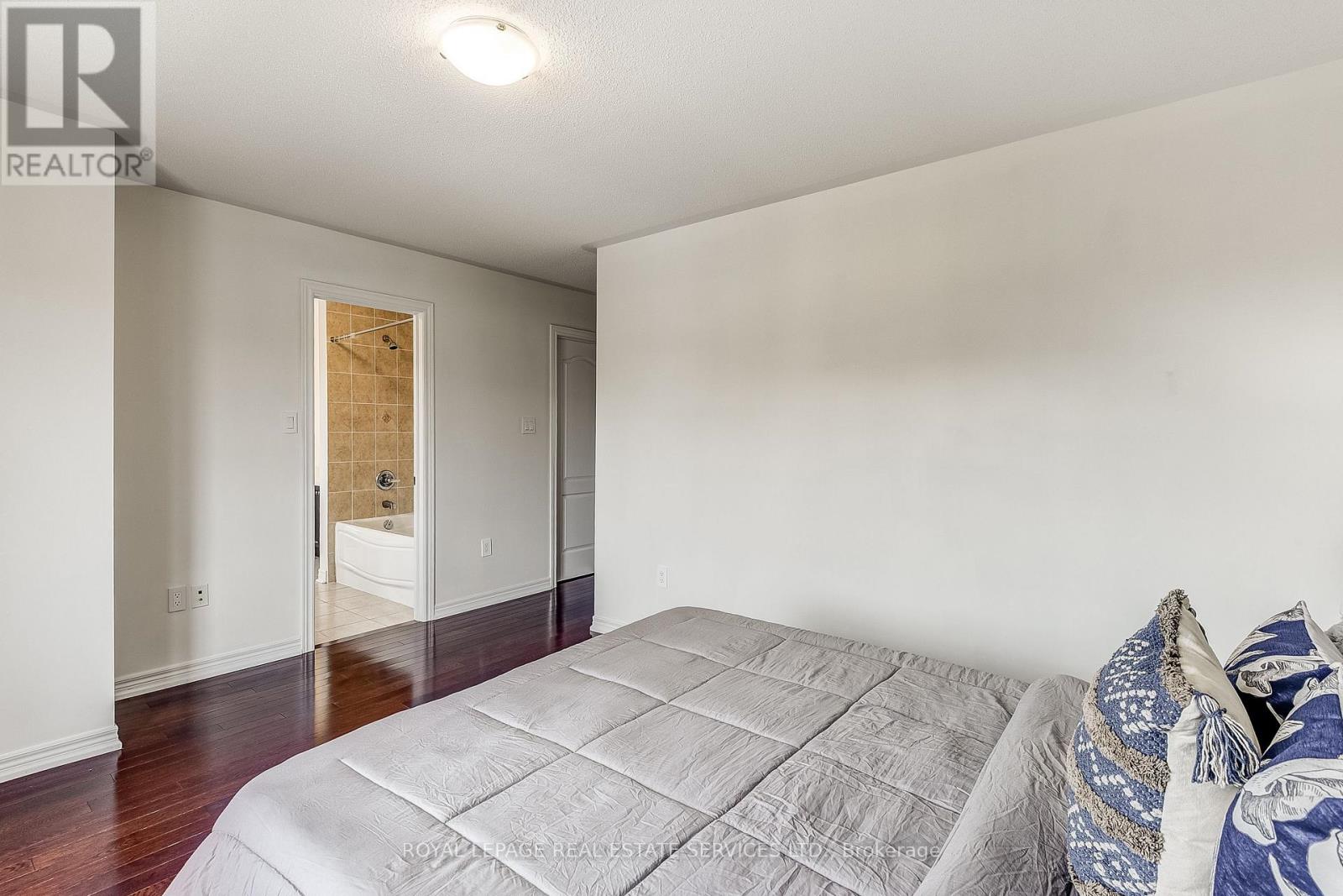 2 Pelister Drive, Markham (Greensborough), Ontario  L6E 0M6 - Photo 34 - N12344889