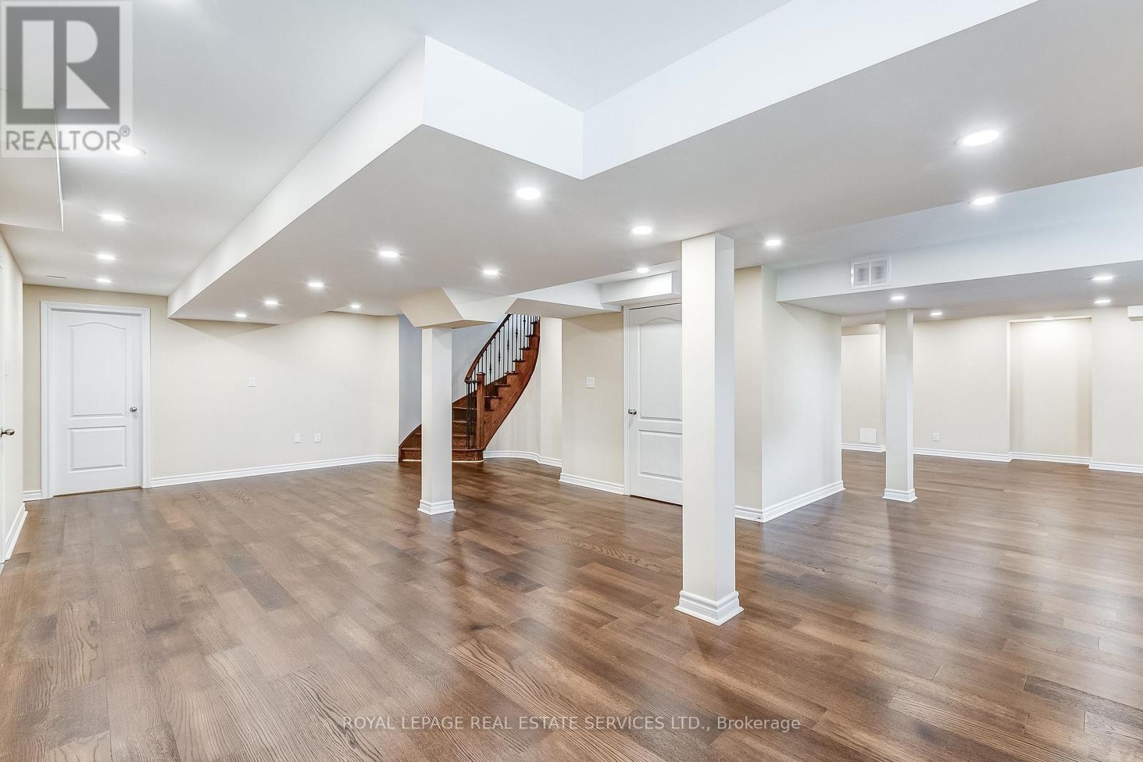 2 Pelister Drive, Markham (Greensborough), Ontario  L6E 0M6 - Photo 44 - N12344889