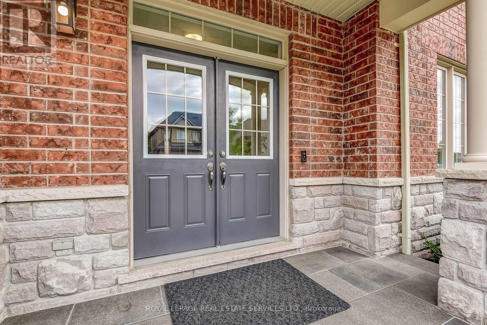 2 Pelister Drive, Markham (Greensborough), Ontario  L6E 0M6 - Photo 5 - N12344889