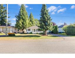 46054 KING AVENUE|Chilliwack Proper East