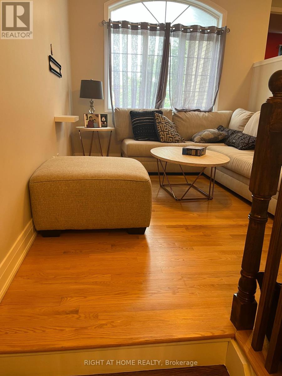 Property at 26 BLUEWATER TRAIL image 4