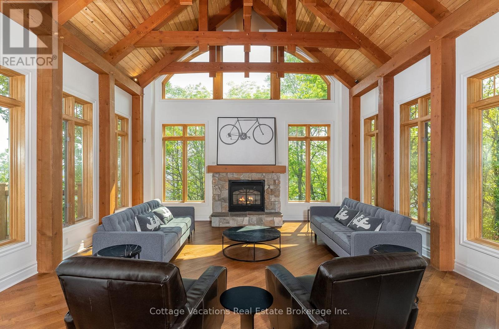 1016 Lawland Heights Road, Gravenhurst, Ontario  P1P 1R2 - Photo 3 - X11947230