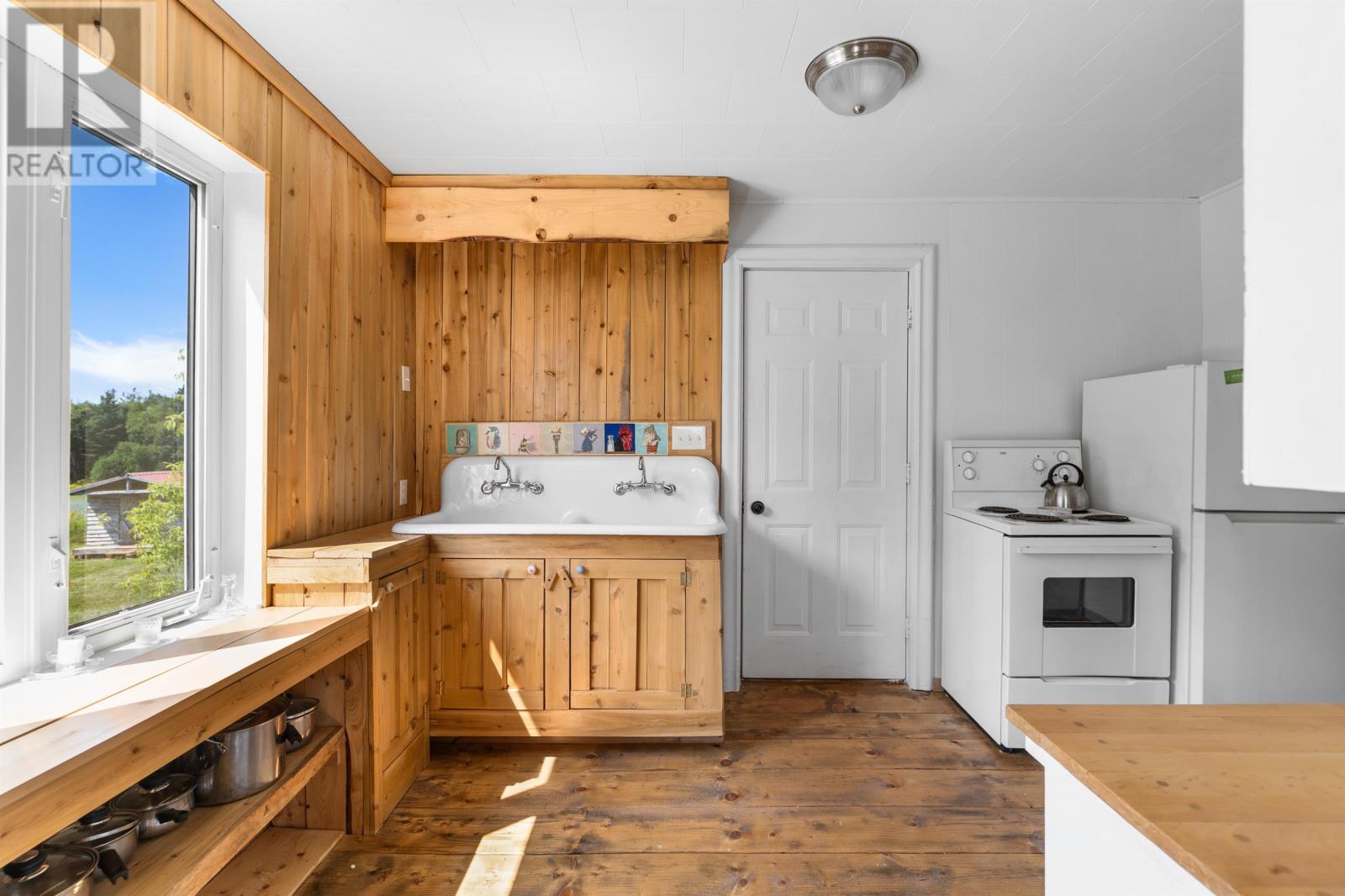 39015 Western Road, Rosebank, Prince Edward Island  C0B 1B0 - Photo 2 - 202520471