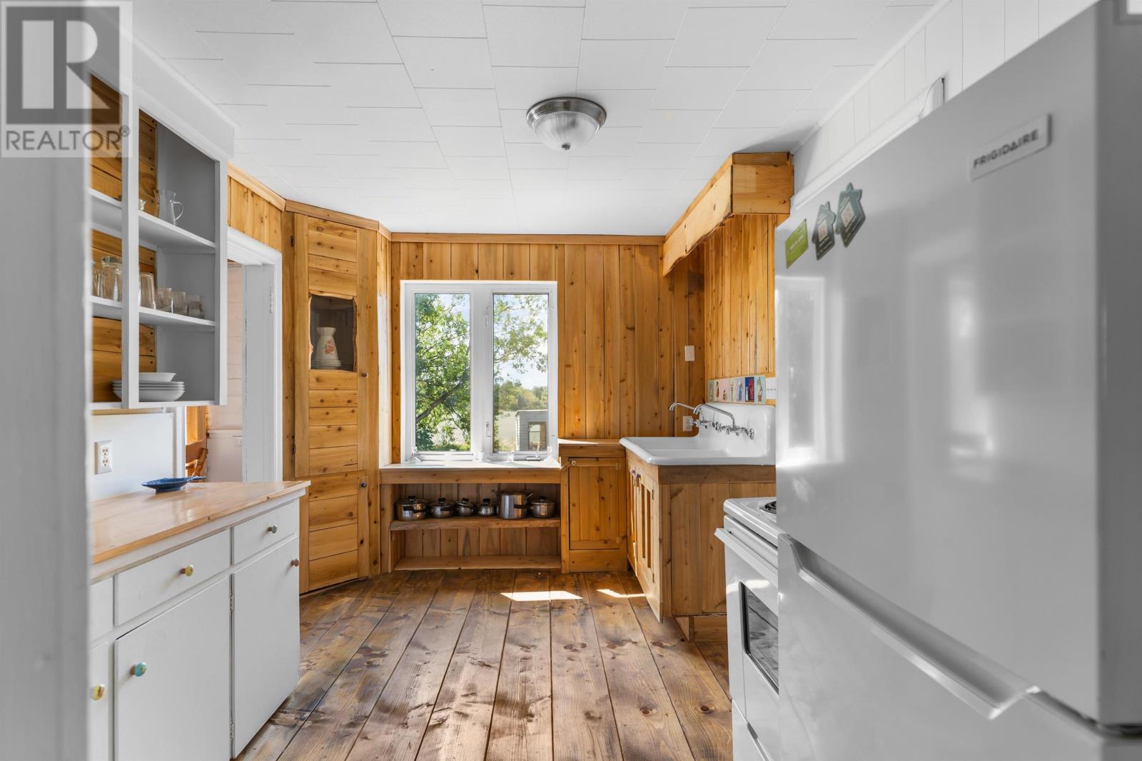 39015 Western Road, Rosebank, Prince Edward Island  C0B 1B0 - Photo 3 - 202520471