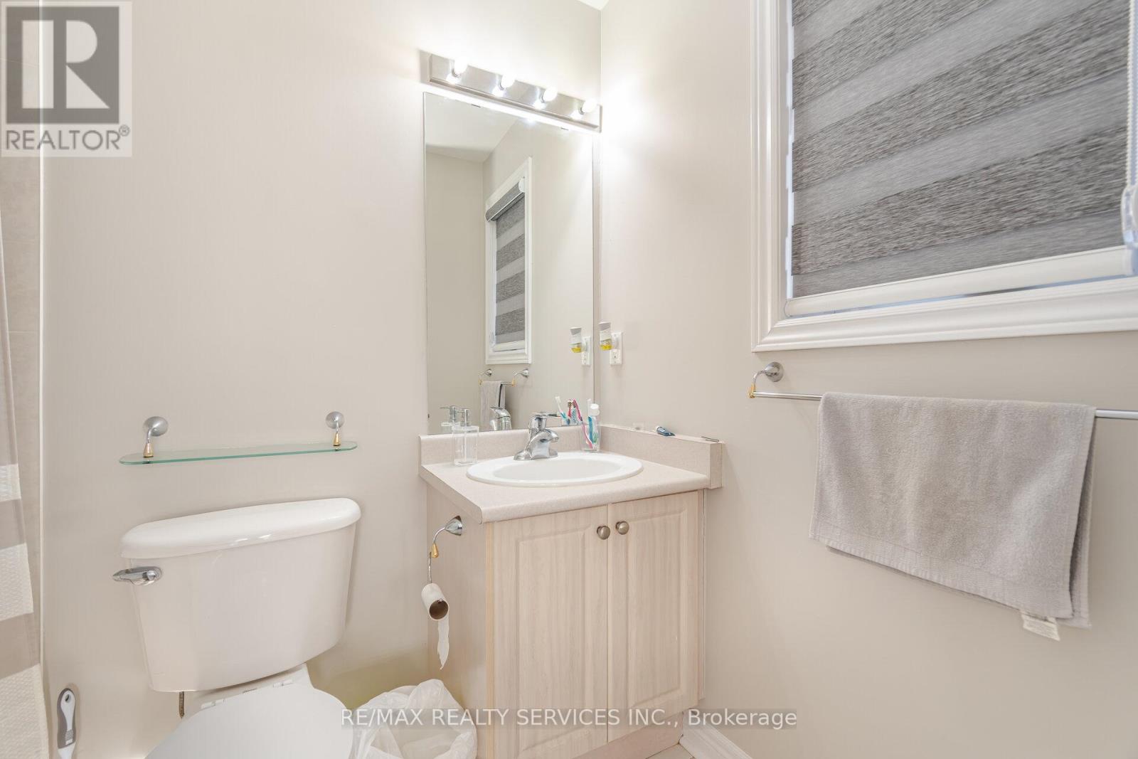 25 Mountain Gorge Road, Brampton (Sandringham-Wellington), Ontario  L6R 2X7 - Photo 33 - W12344812