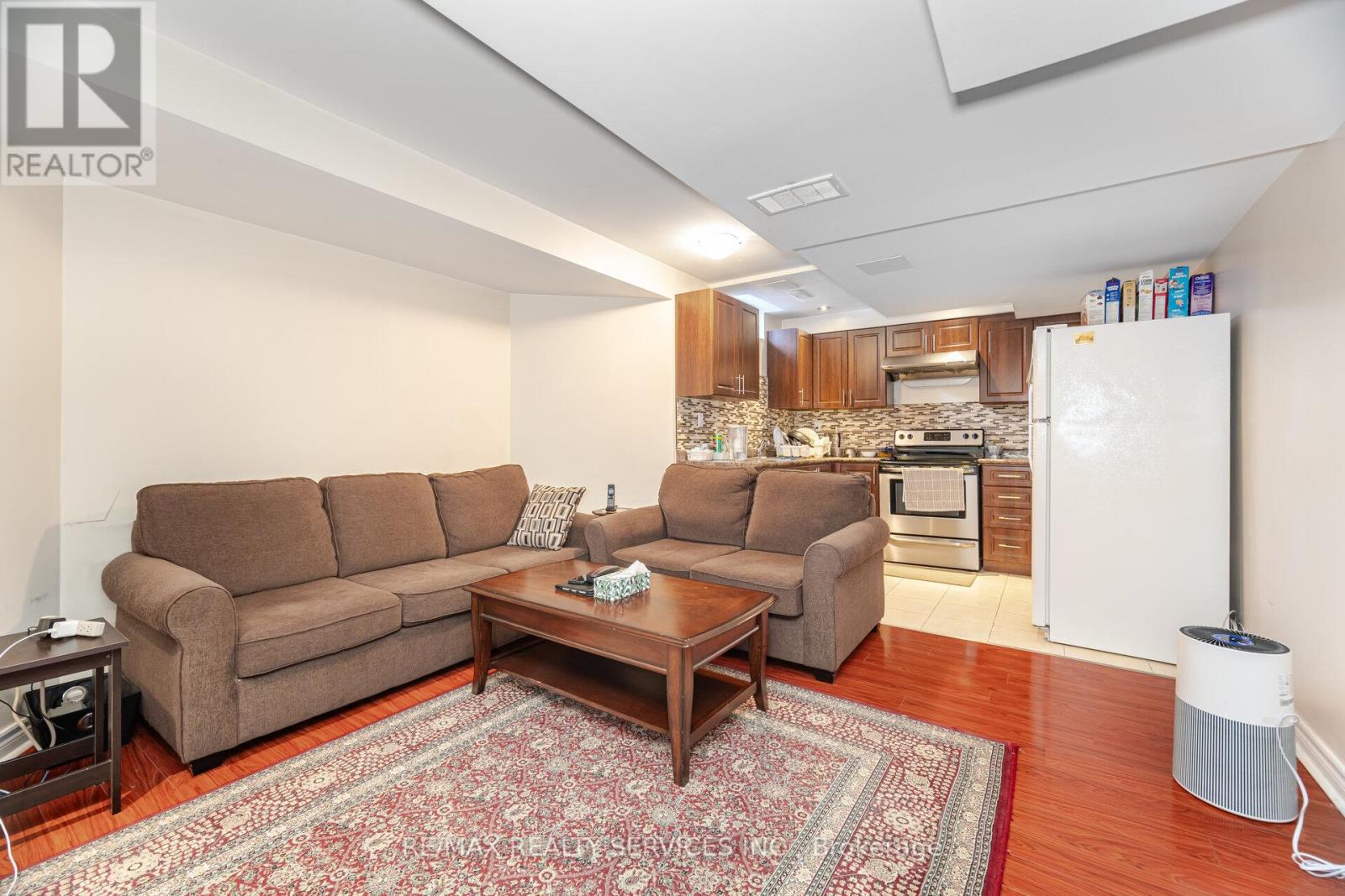 25 Mountain Gorge Road, Brampton (Sandringham-Wellington), Ontario  L6R 2X7 - Photo 41 - W12344812