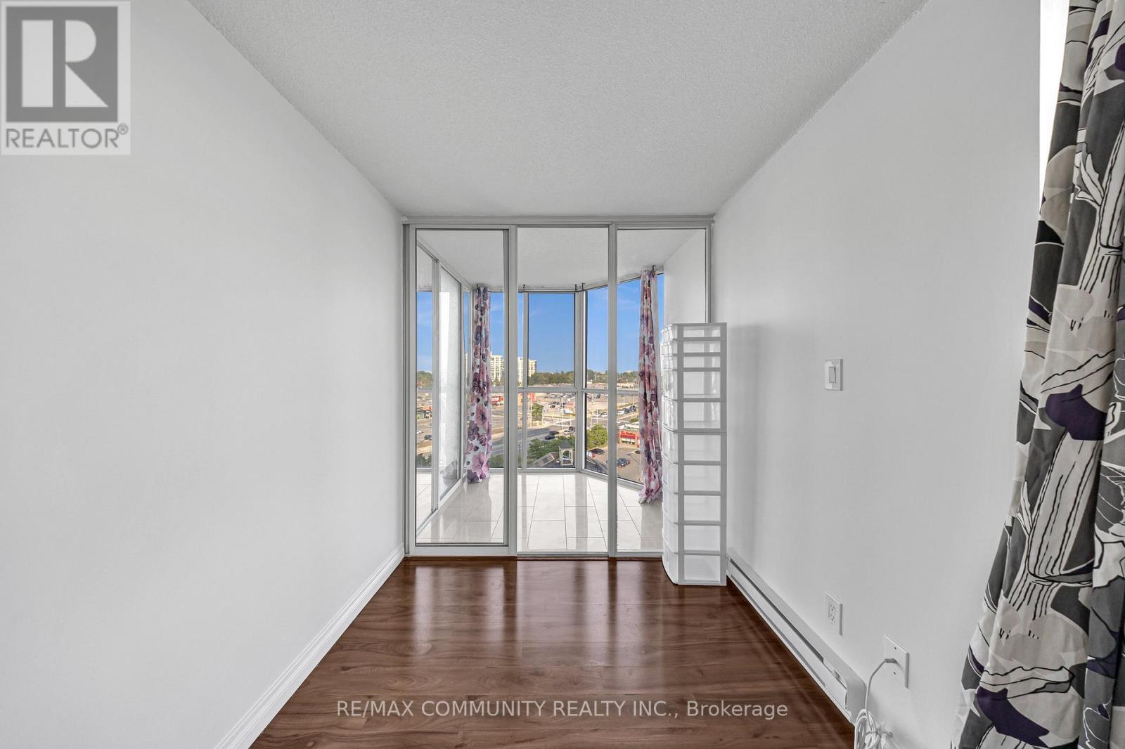 908 - 1360 Rathburn Road E, Mississauga (Rathwood), Ontario  L4W 4H4 - Photo 22 - W12344822
