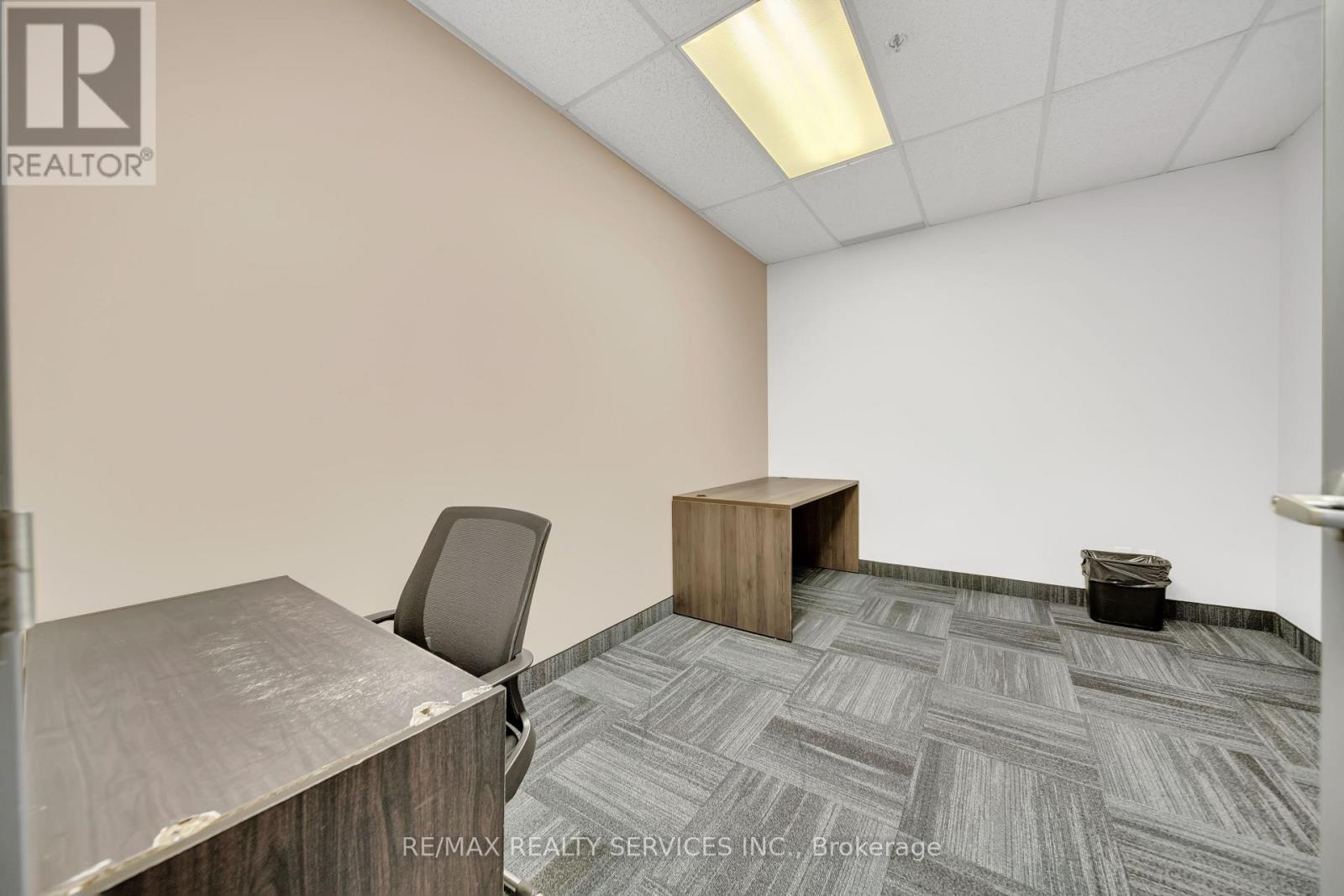 204 - 6660 Kennedy Road, Mississauga, Ontario  L5T 2M9 - Photo 12 - W12344908