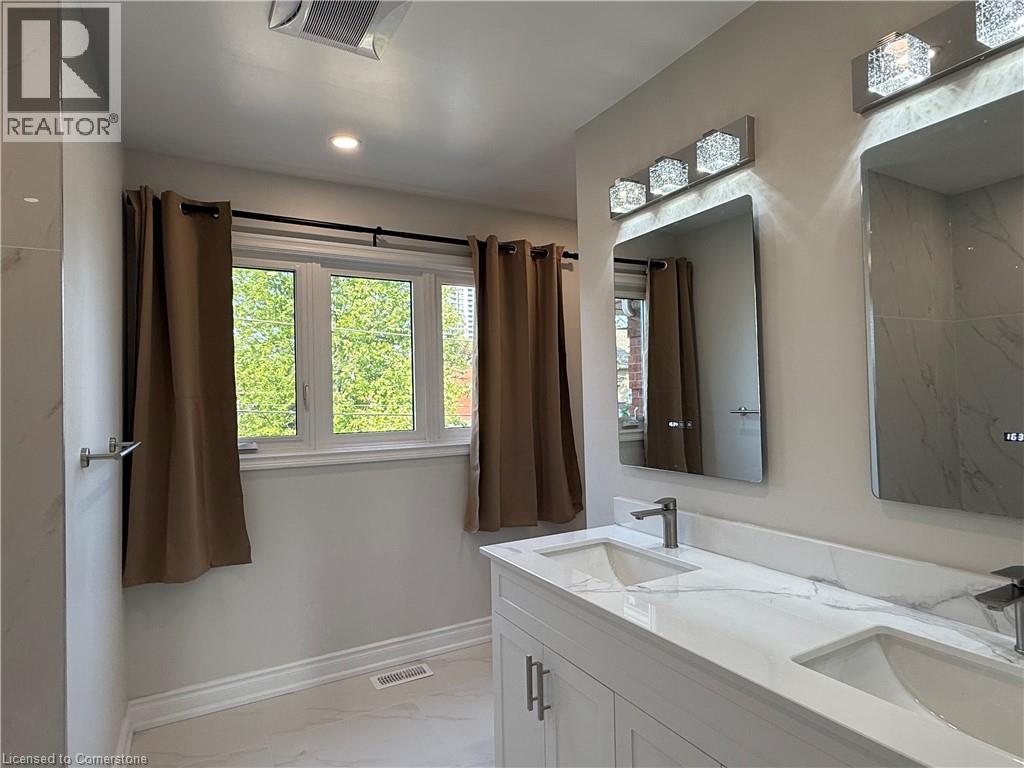 87 Peter Street, Hamilton, Ontario  L8R 1T5 - Photo 9 - 40760225
