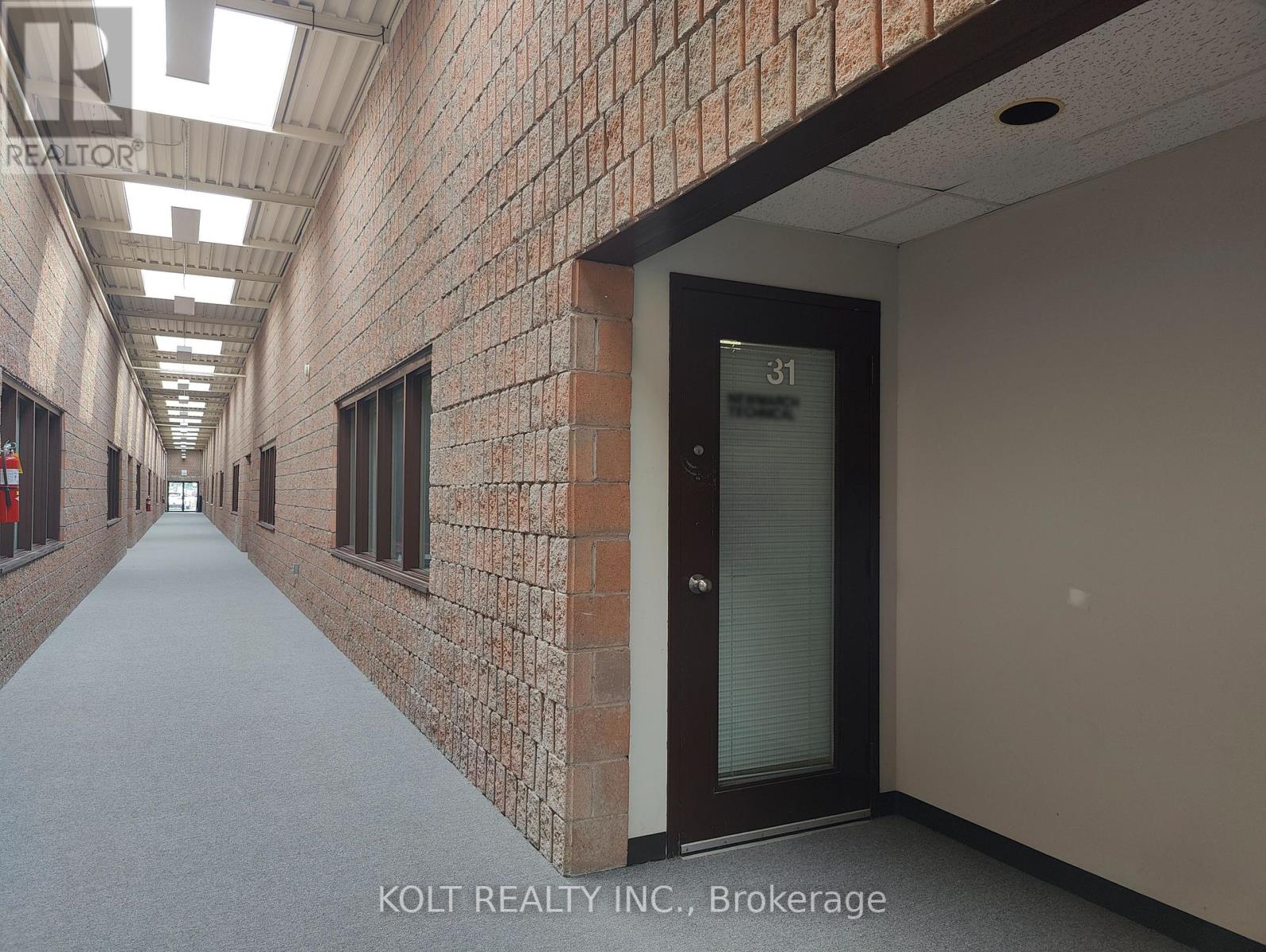 31 - 82 Sandiford Drive, Whitchurch-Stouffville (Stouffville), Ontario  L4A 3V9 - Photo 3 - N12343041