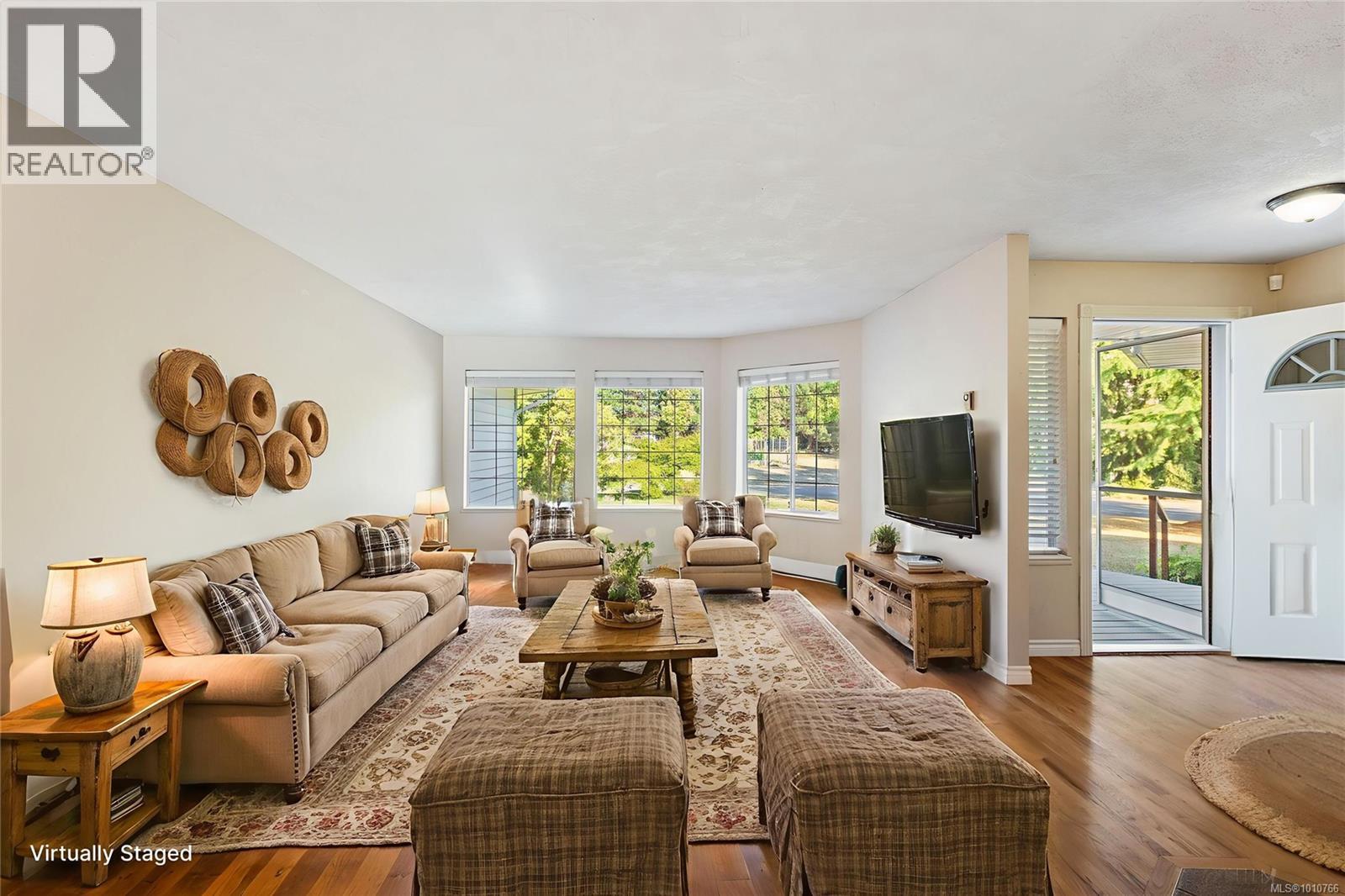 Property at 1184 Lucille Dr image 4