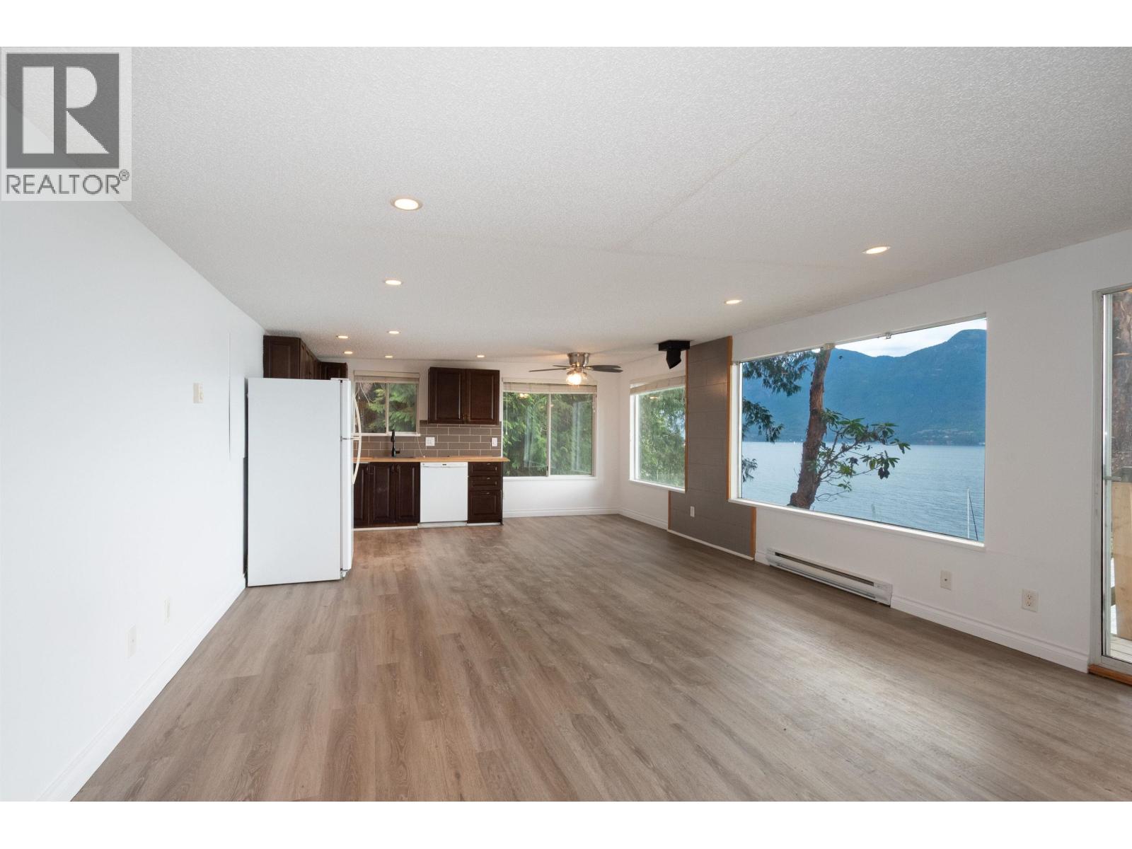 1433 Eaglecliff Road, Bowen Island, British Columbia  V0N 1G1 - Photo 5 - R3027970