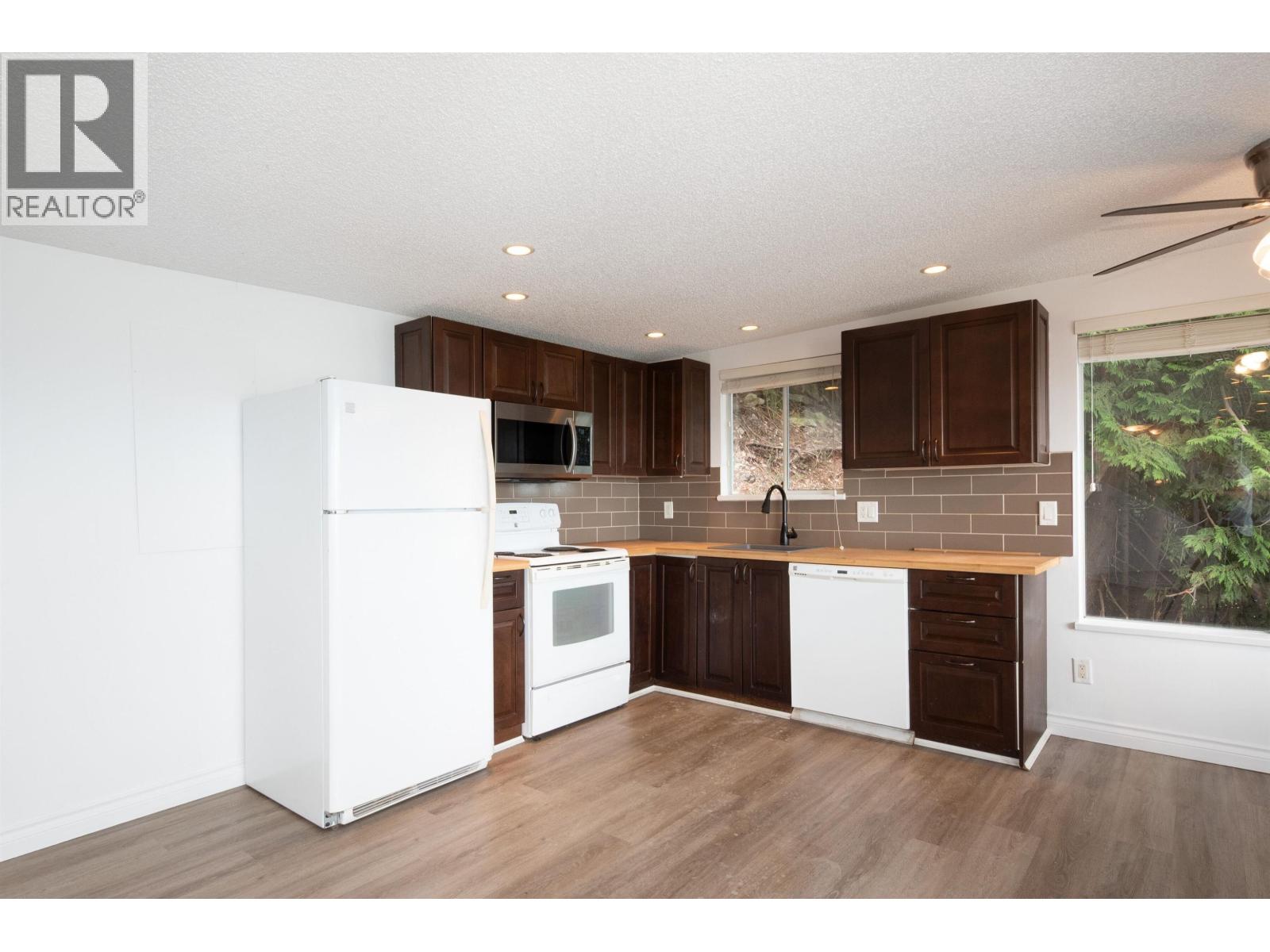 1433 Eaglecliff Road, Bowen Island, British Columbia  V0N 1G1 - Photo 7 - R3027970