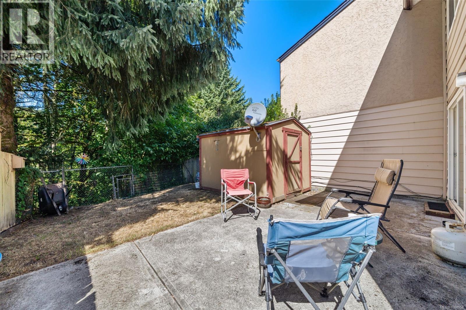 Property at 111 2860 Sooke Lake Rd image 3