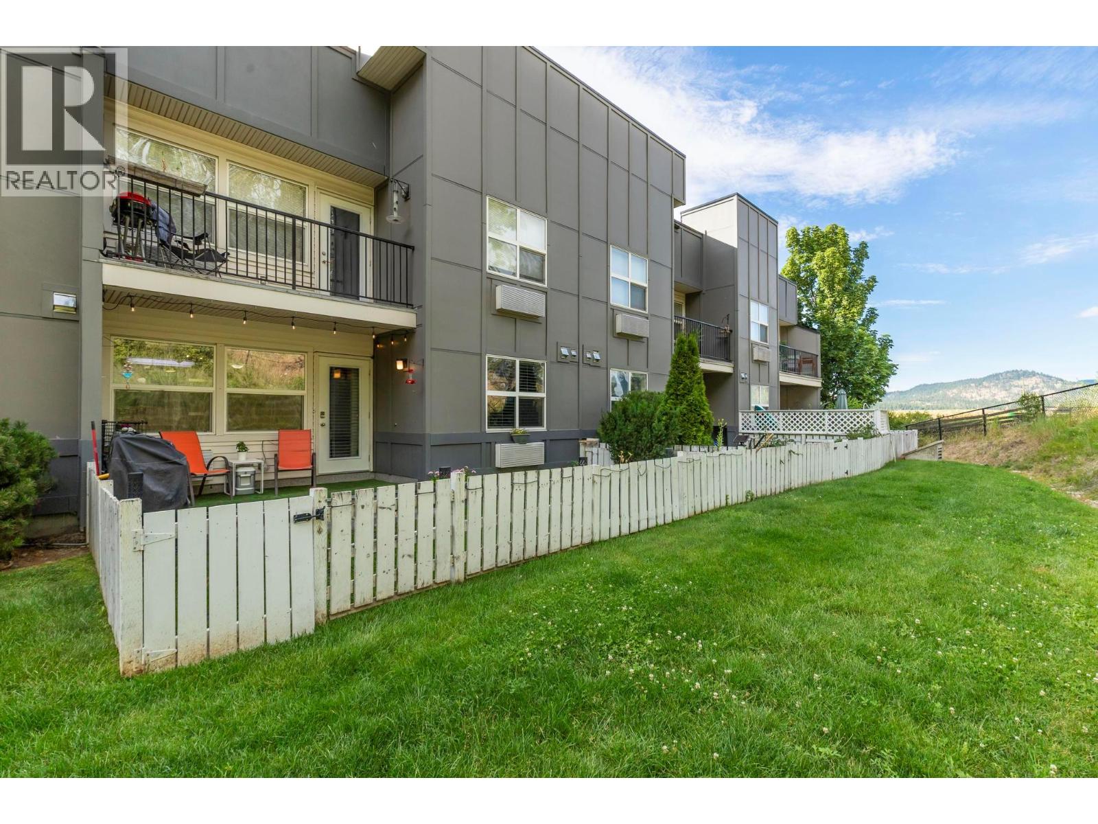 Property at 1479 Glenmore Road N Unit# 214 image 4