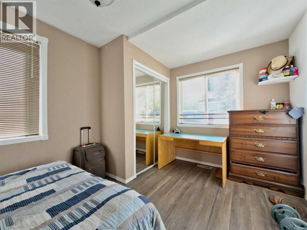 13205 15 Avenue, Blairmore, Alberta  T0K 0E0 - Photo 13 - A2238595