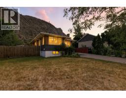 2105 Valleyview Drive Valleyview