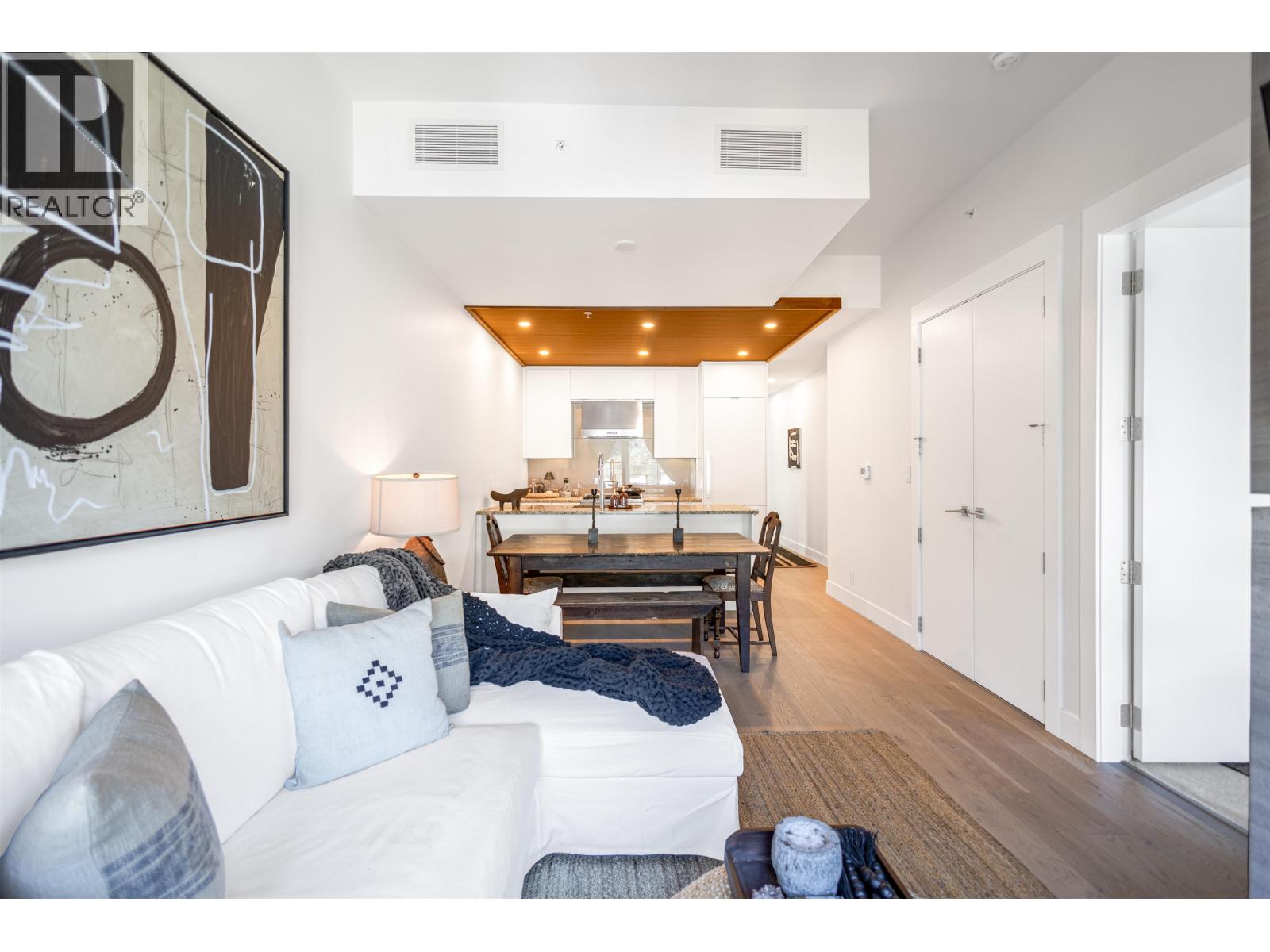 408 6687 Nelson Avenue, West Vancouver, British Columbia  V7W 2B2 - Photo 4 - R3037193