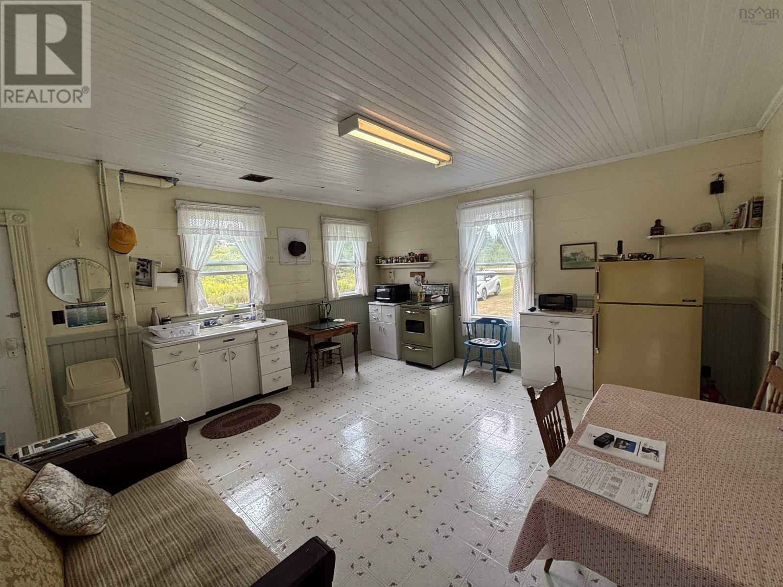 2121 Loch Lomond Road, Loch Lomond, Nova Scotia  B2E 1E3 - Photo 13 - 202520592