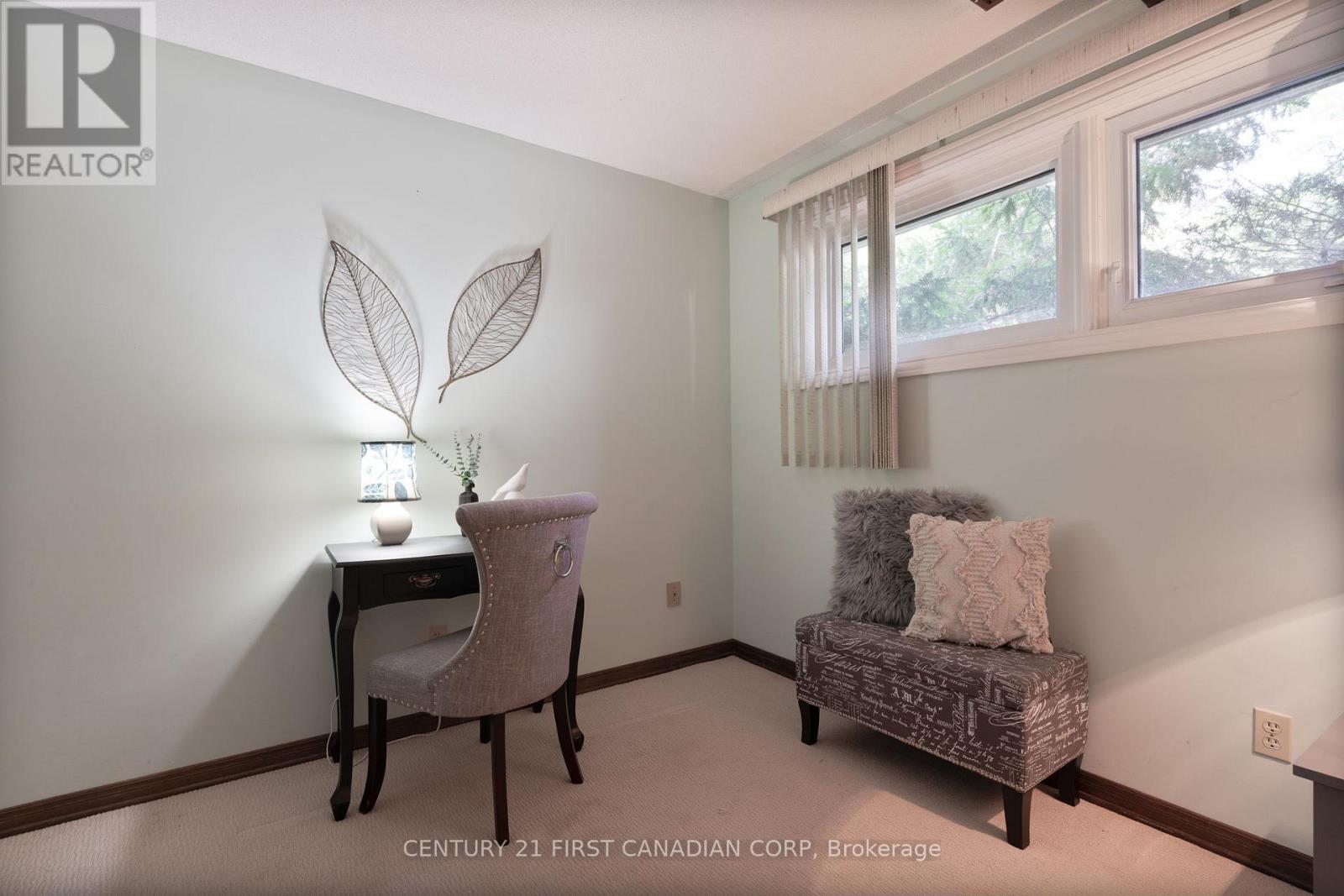 54 Four Oaks Crescent, London South, Ontario  N6J 4B7 - Photo 20 - X12345045