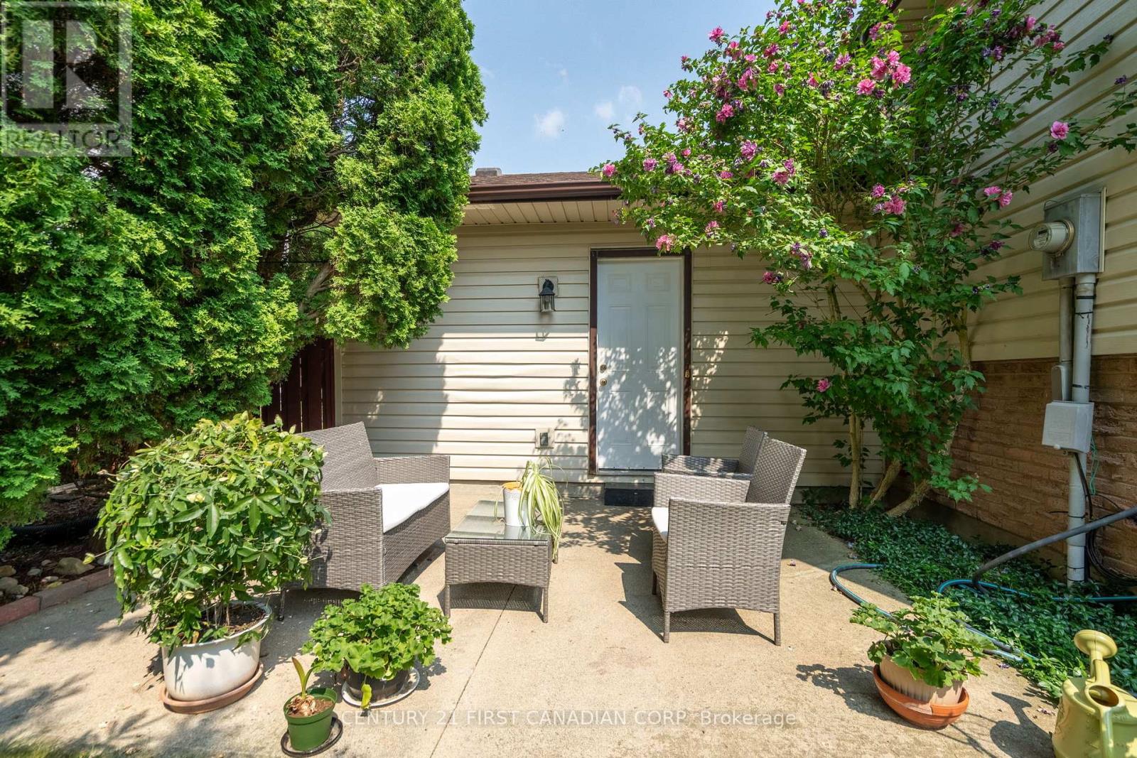 54 Four Oaks Crescent, London South, Ontario  N6J 4B7 - Photo 24 - X12345045