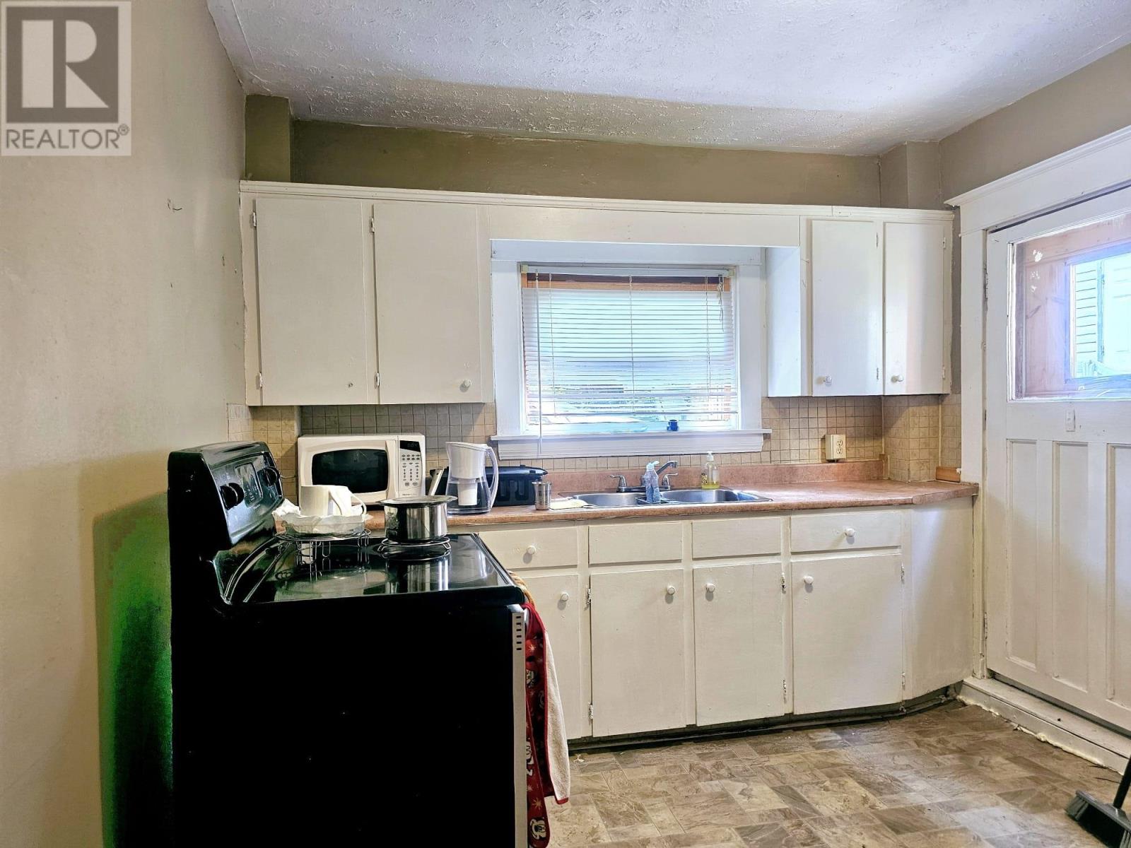 247-249-251 Queen Street, Charlottetown, Prince Edward Island  C1A 4B9 - Photo 7 - 202520491