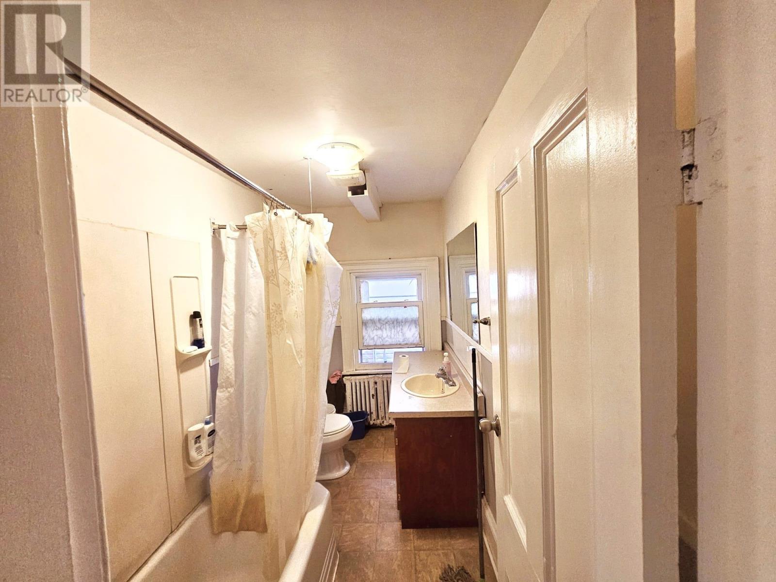 247-249-251 Queen Street, Charlottetown, Prince Edward Island  C1A 4B9 - Photo 13 - 202520491