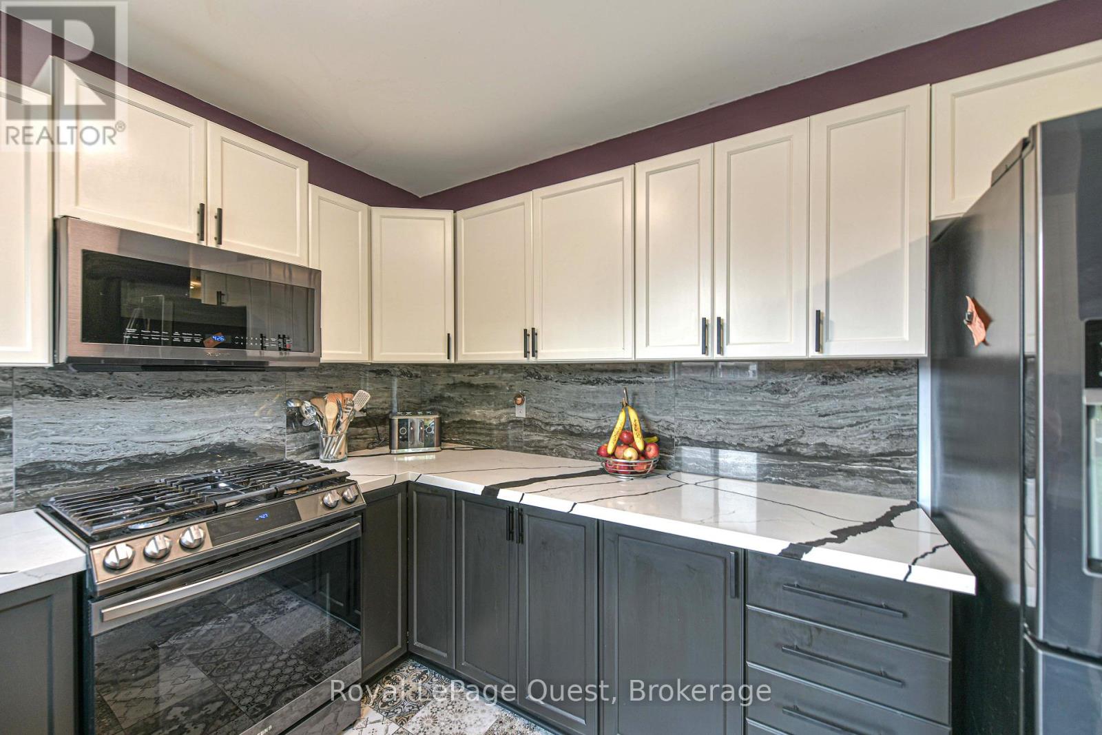 13 Graham Street, Springwater, Ontario  L0L 1P0 - Photo 12 - S12329760
