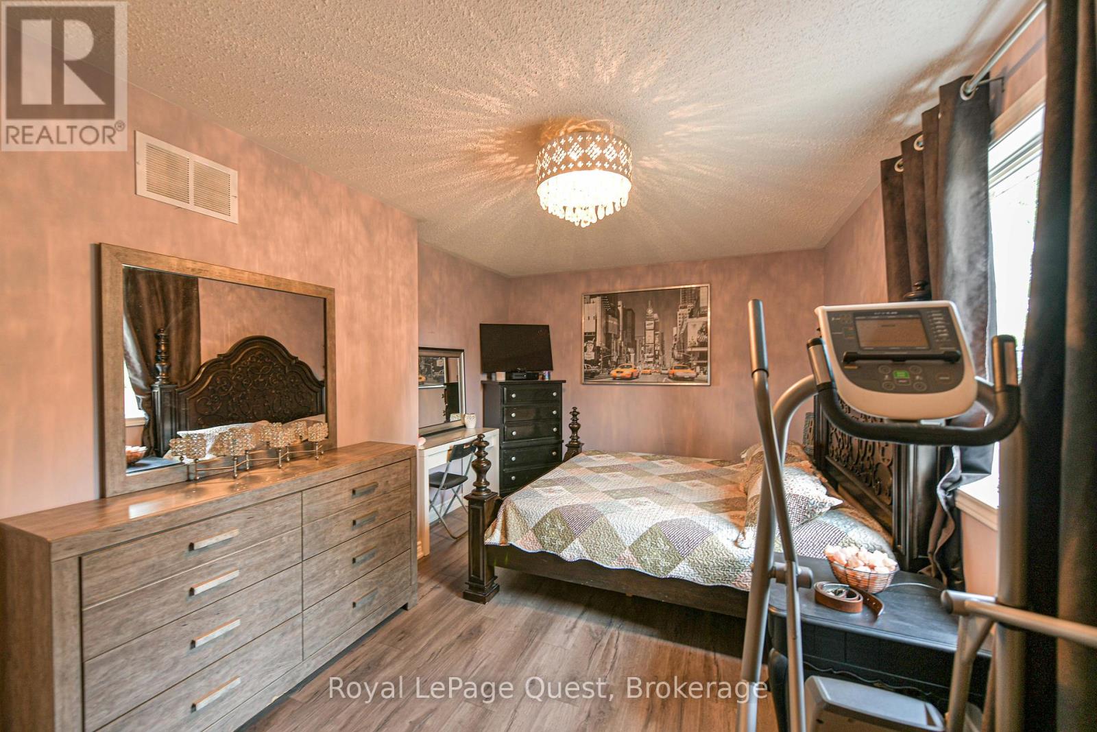 13 Graham Street, Springwater, Ontario  L0L 1P0 - Photo 19 - S12329760