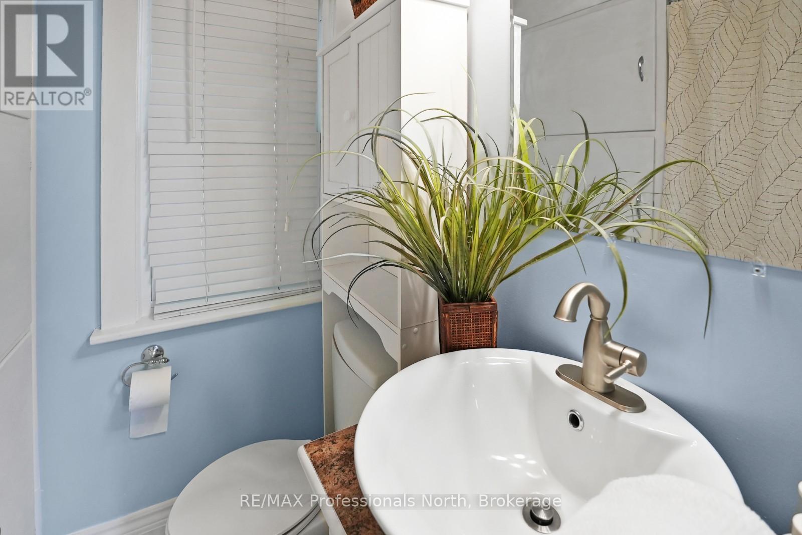 2279 Loop Road, Highlands East, Ontario  K0L 3C0 - Photo 22 - X12300964
