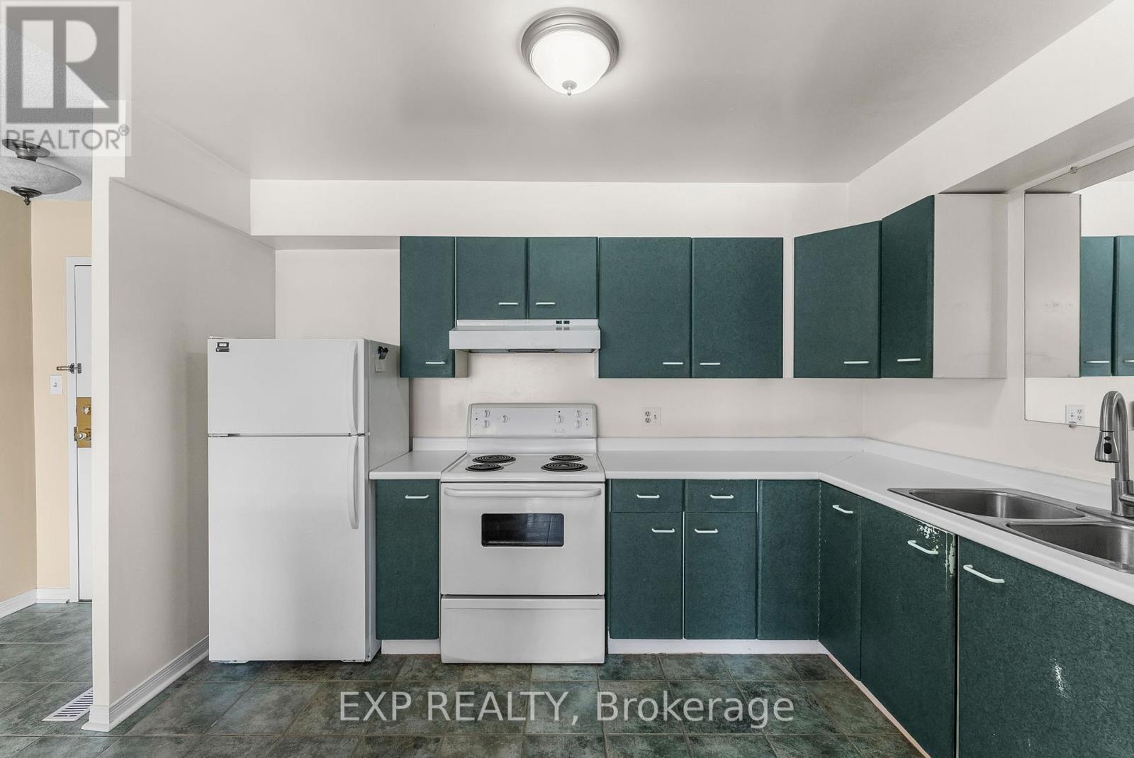 202 - 120 Bell Farm Road, Barrie (Alliance), Ontario  L4M 6J2 - Photo 8 - S12344953