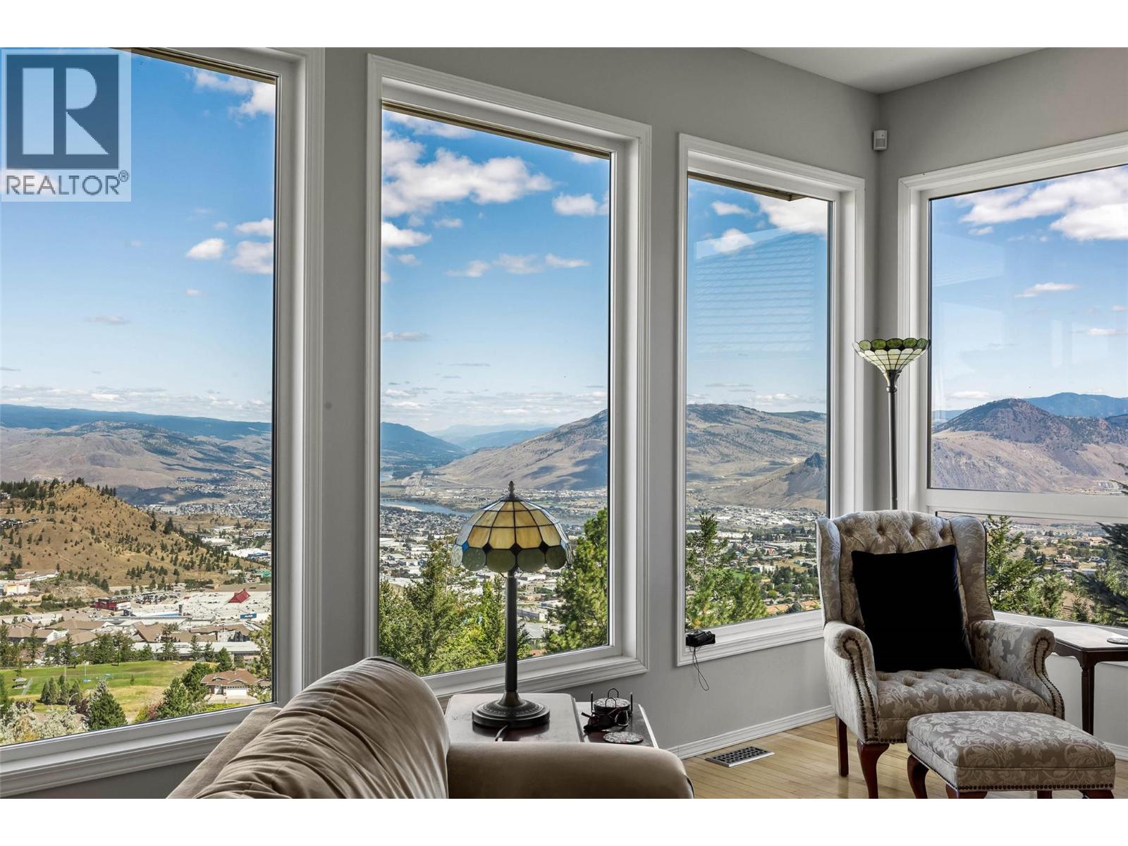 Property at 1182 St Andrews Way image 2