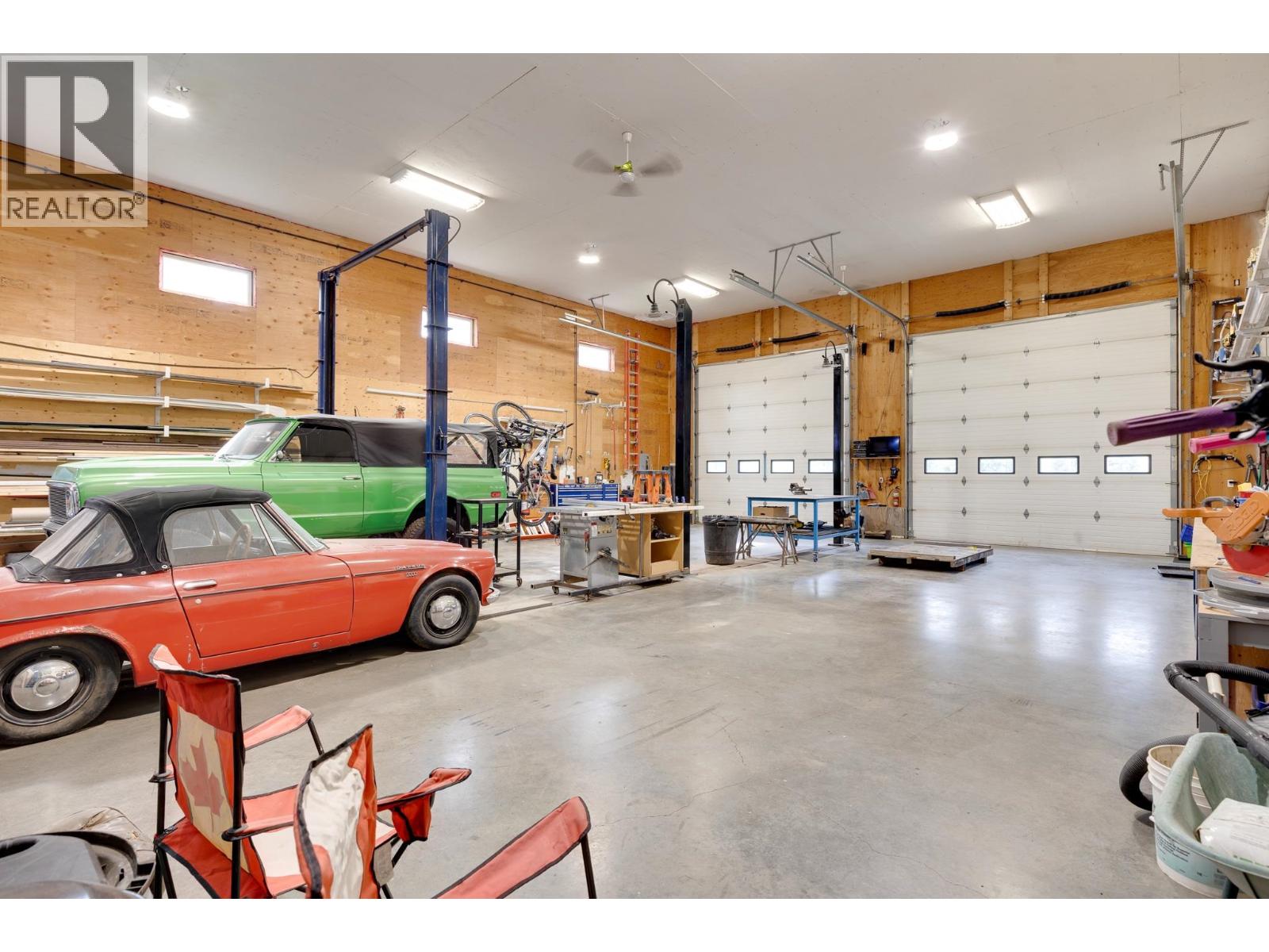 4270 Vista Road, Prince George, British Columbia  V2K 5S2 - Photo 36 - R3028075