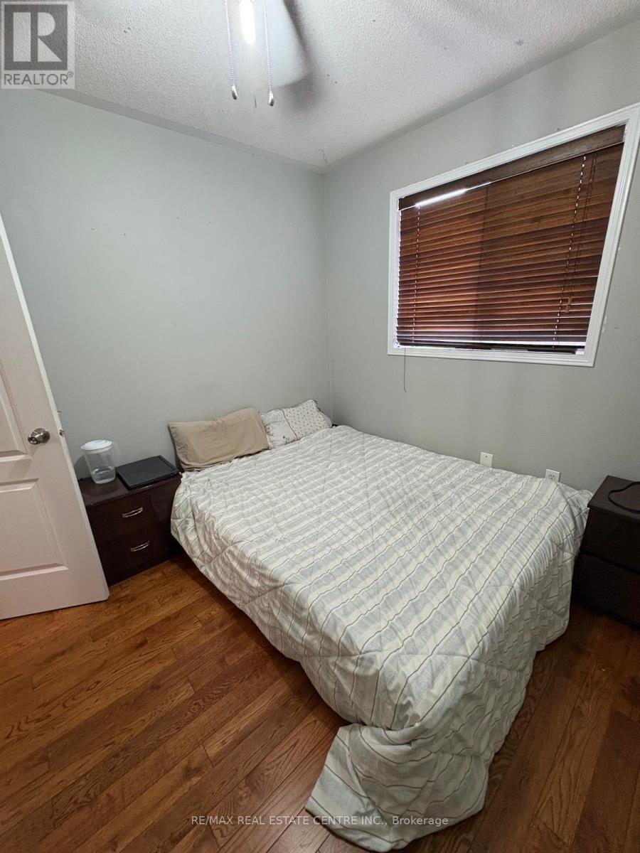92 Whiteface Crescent, Brampton, Ontario  L6X 4W7 - Photo 31 - W12344939