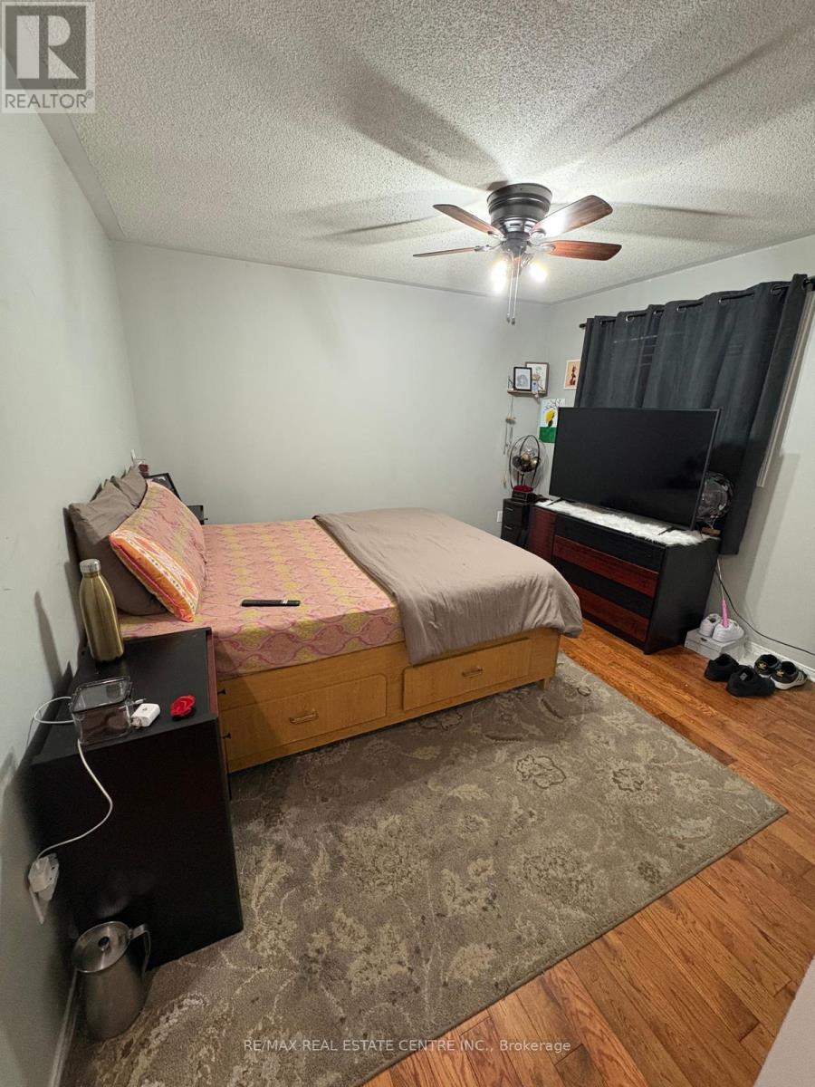 92 Whiteface Crescent, Brampton, Ontario  L6X 4W7 - Photo 32 - W12344939