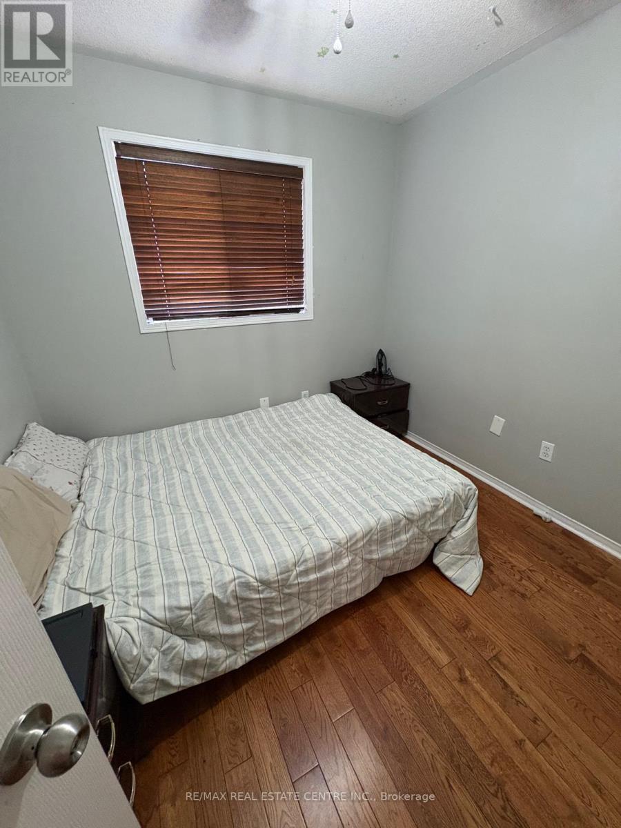 92 Whiteface Crescent, Brampton, Ontario  L6X 4W7 - Photo 41 - W12344939