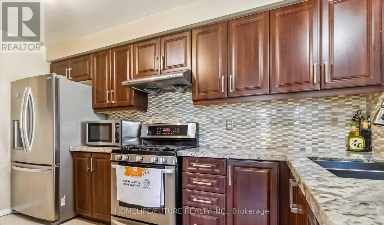 Property at 126 - 2945 THOMAS STREET image 5