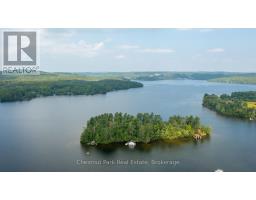 4 HILLS ISLAND, Lake of Bays, Ontario