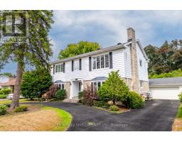 903 RIVERDALE AVENUE, Cornwall, Ontario