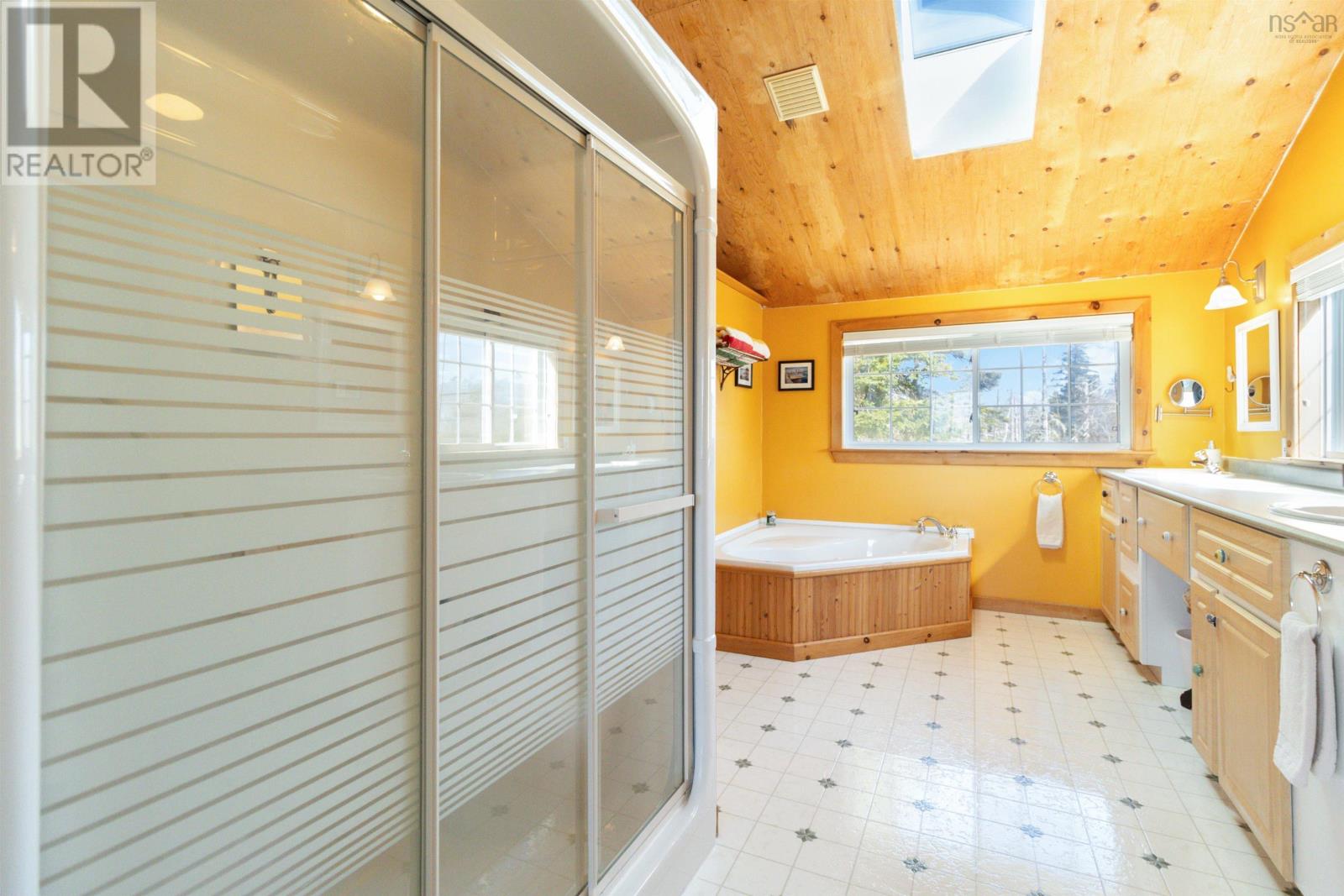 5751 Highway 3, East Jordan, Nova Scotia  B0T 1J0 - Photo 21 - 202508593