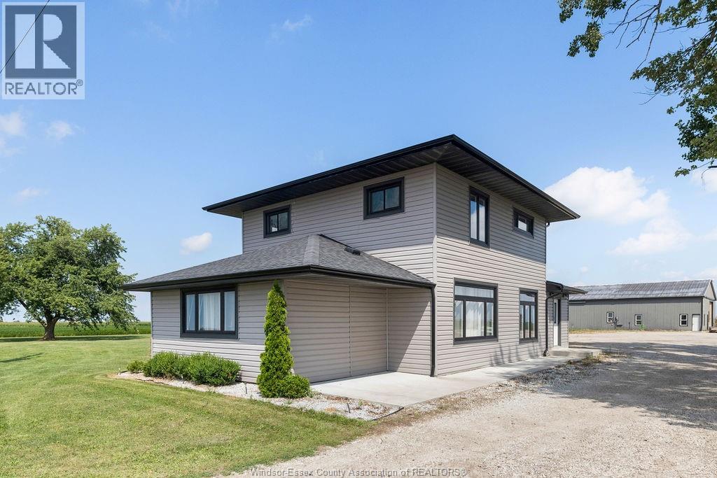 2916 County Rd 31, Lakeshore, Ontario  N0R 1R0 - Photo 3 - 25020754